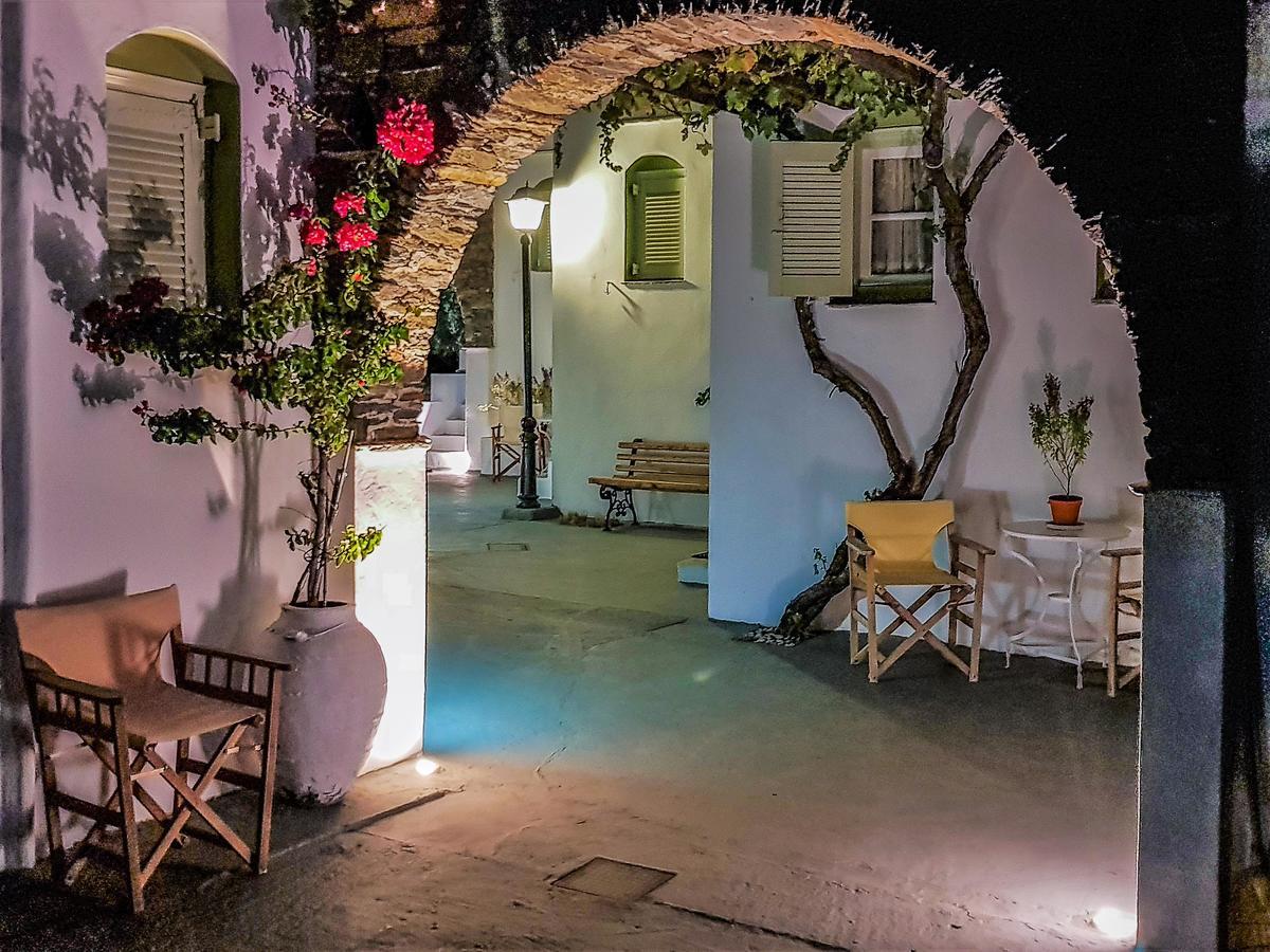 Giannakas Studios Platis Gialos  Bagian luar foto