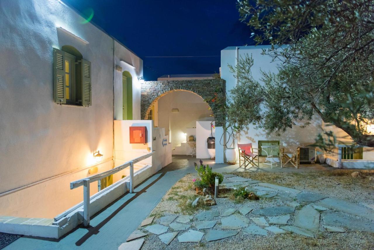Giannakas Studios Platis Gialos  Bagian luar foto